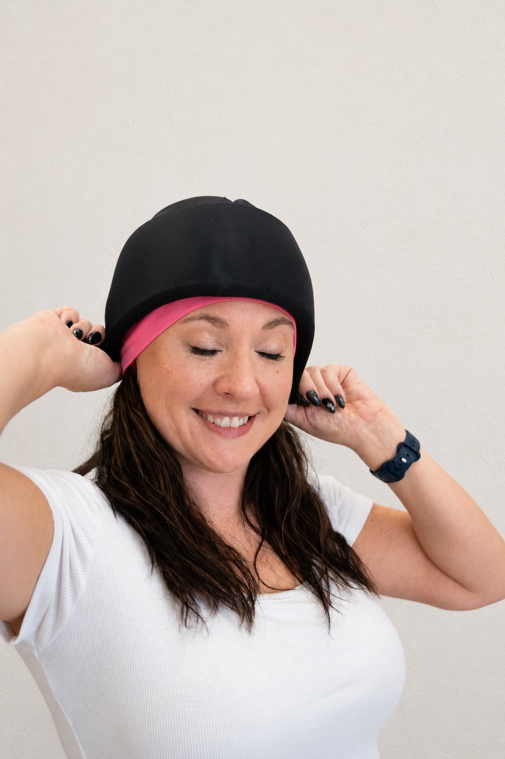 Close-up of how the Wishcaps cold cap fits